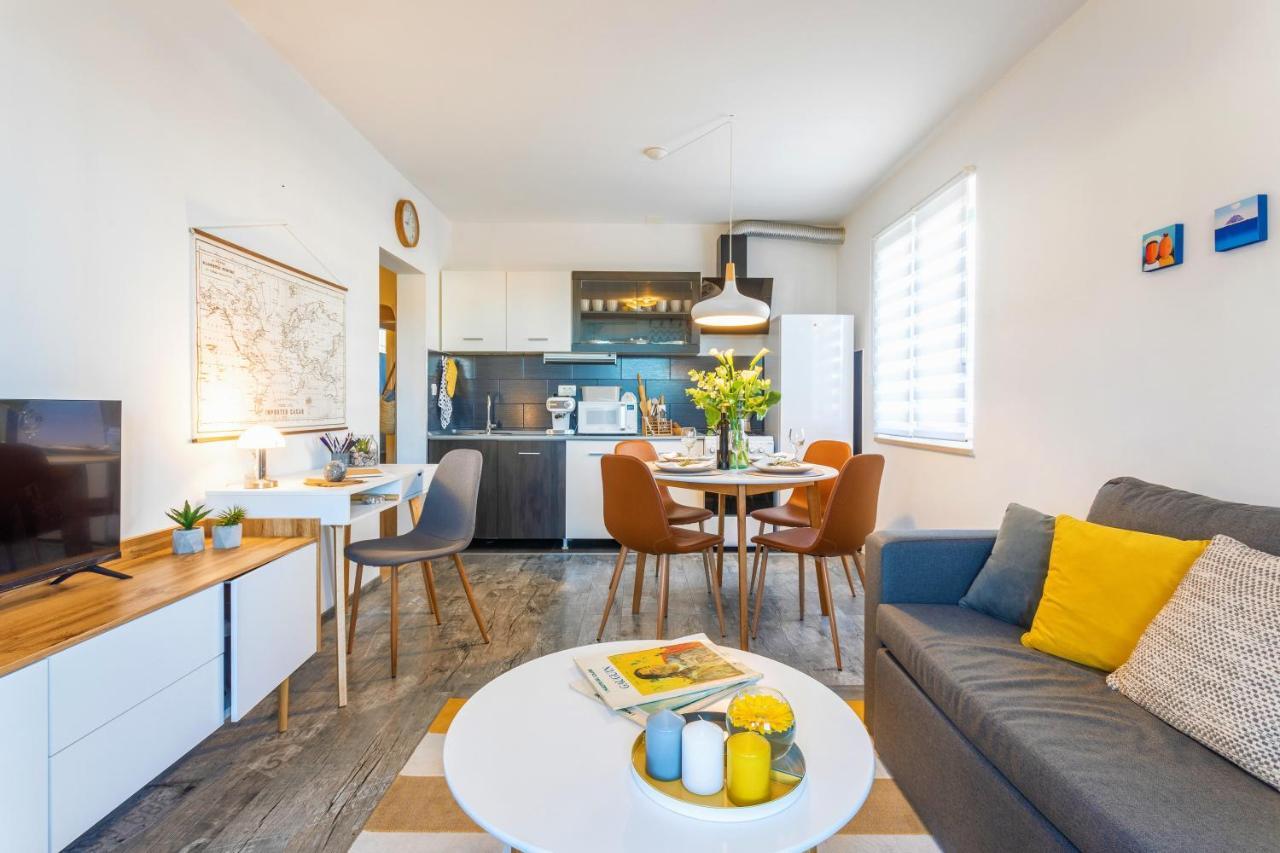 Apartman Olive Supetar Exteriér fotografie