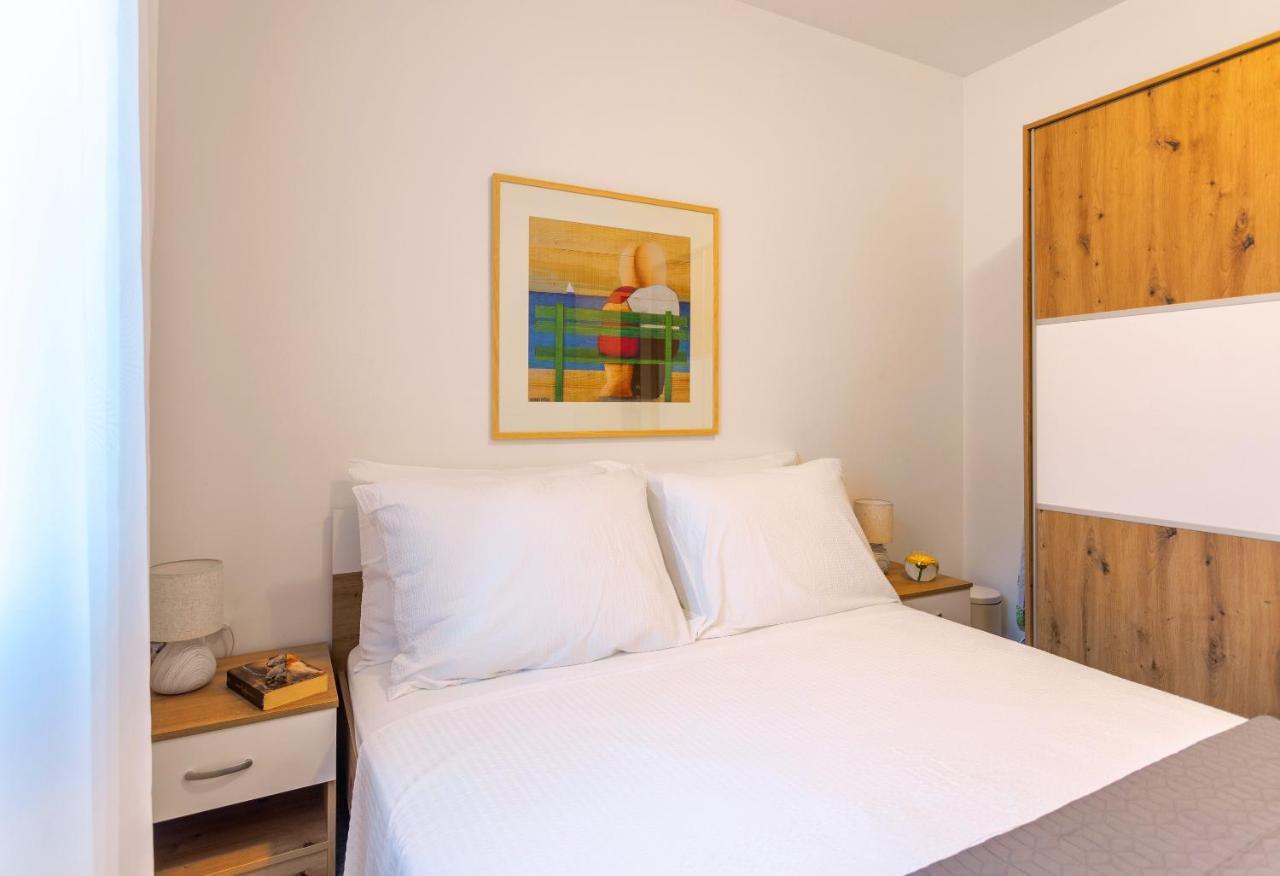 Apartman Olive Supetar Exteriér fotografie