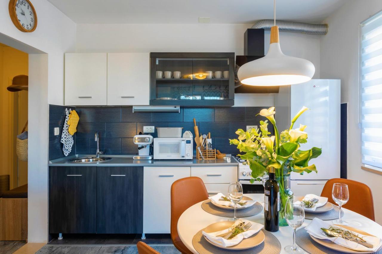 Apartman Olive Supetar Exteriér fotografie